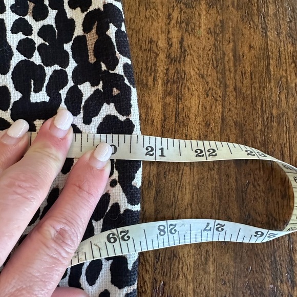 J. Crew | “The Pencil Skirt” Leopard Print - Picture 9 of 10